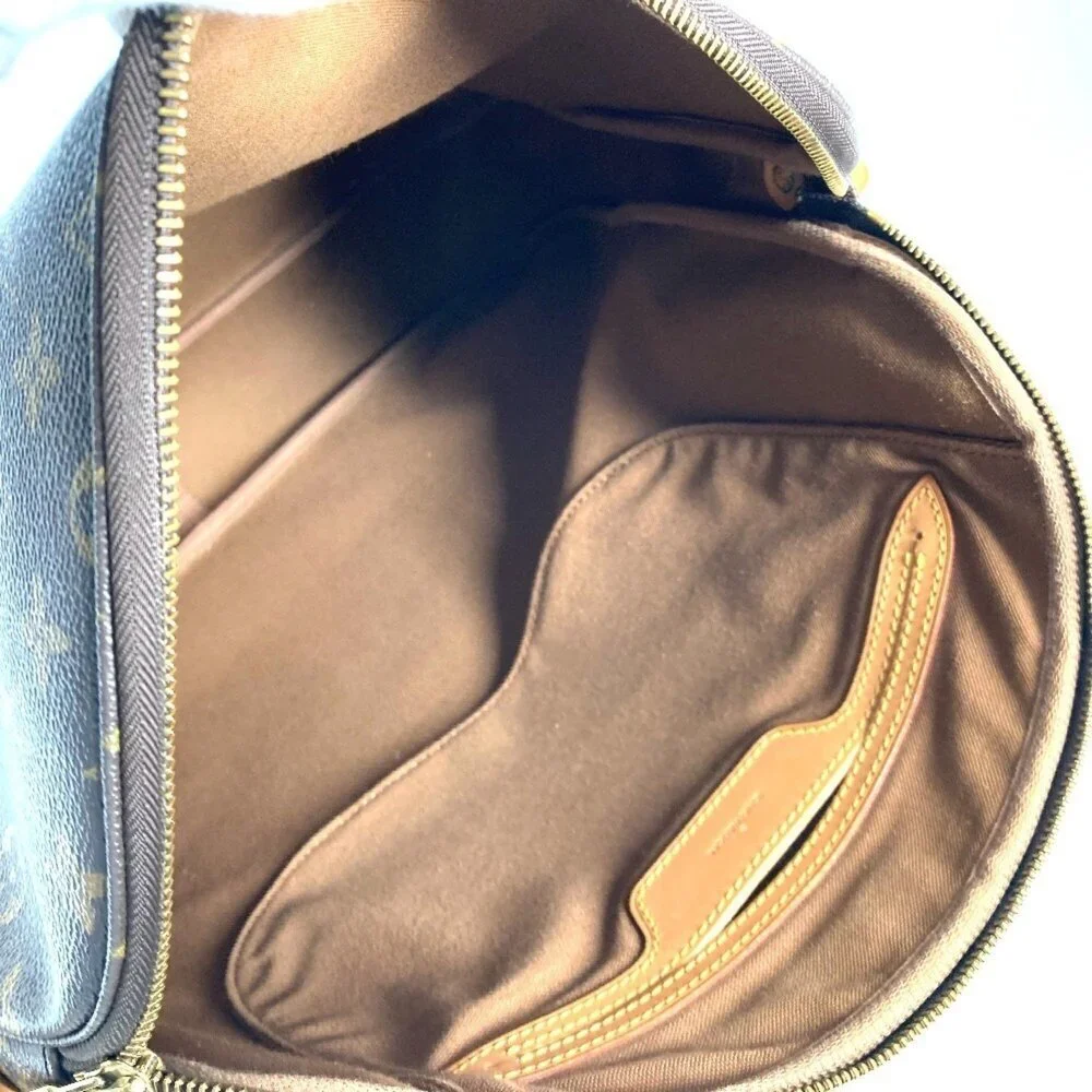 LOUIS VUITTON Brown Monogram Canvas Shoulder Bag